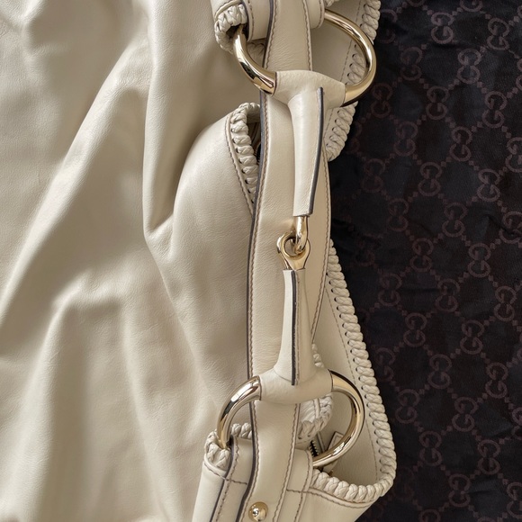 EUC Gucci Large Horsebit Hobo - Picture 3 of 12